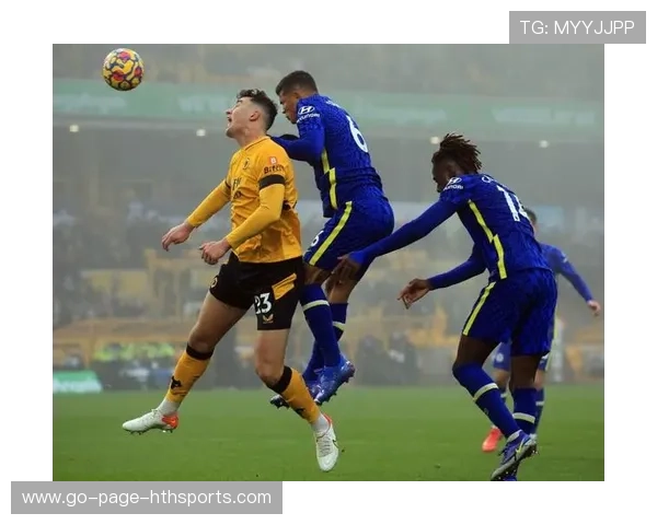 罗马定位球战术多样性高，小曼奇尼二点球控制稳健